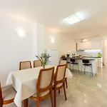 Sea Sky Apartment